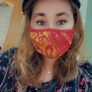 Meet your Posher, Shaina